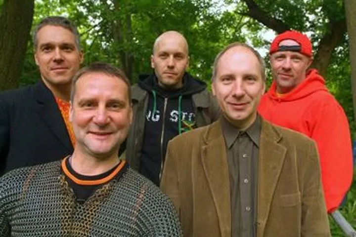 Elektryczne gitary w rytmie dzikich zwierząt: muzyczne inspiracje przyrody