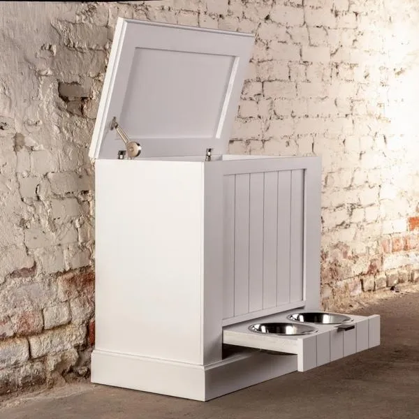 Jak skutecznie przechowywać karmę dla psa, by zachowała świeżość?