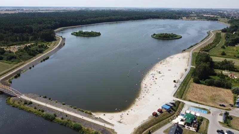 Najlepsze miejsca na spacery z psem w opolskim – odkryj urok tej krainy